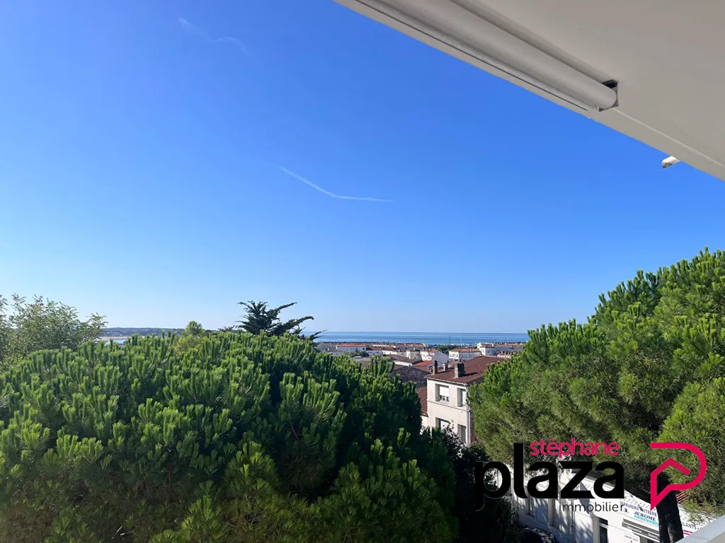 Rõdu - 3-Piece Flat with Sea View in Royan