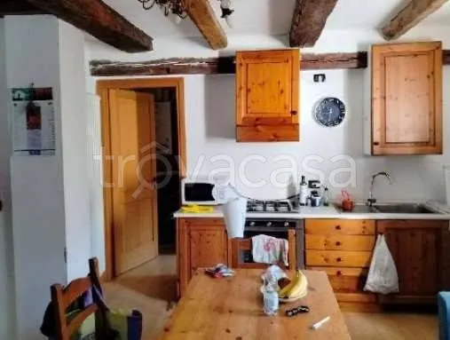 Cuisine - Auctioned Apartment with Parking in Colico
