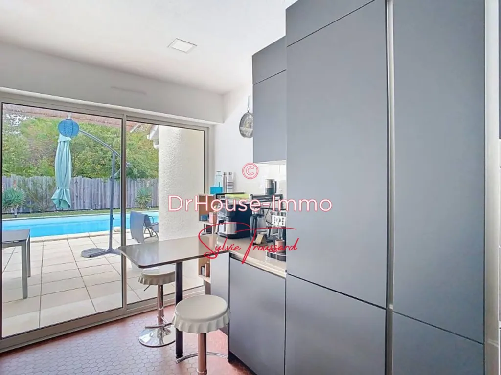 Cuisine - Maison Familiale avec Piscine au Haillan