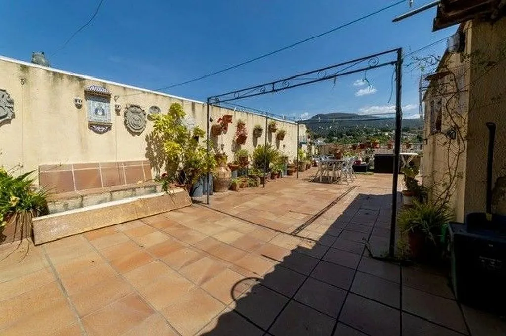 Terrass - Penthouse with Large Terrace in La Garriga