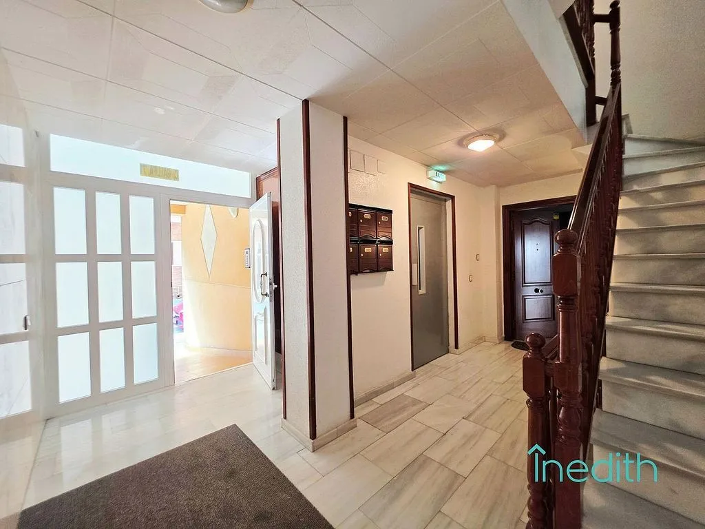 hallway_entrance