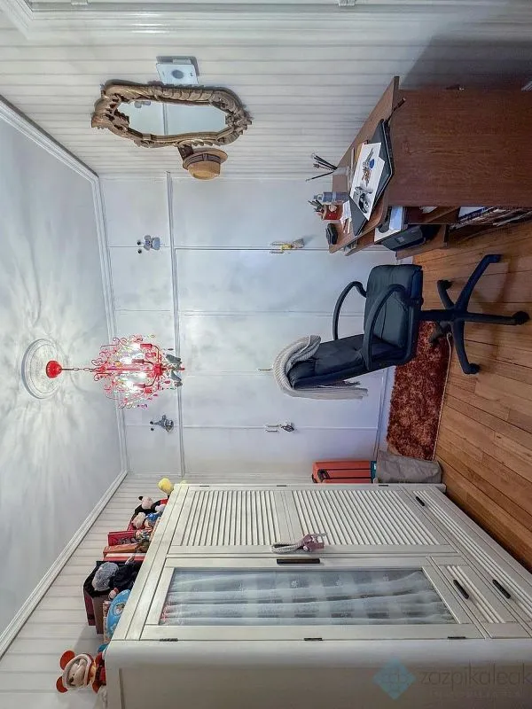 Studio - Apartment with Balcony in Bilbao's Casco Viejo