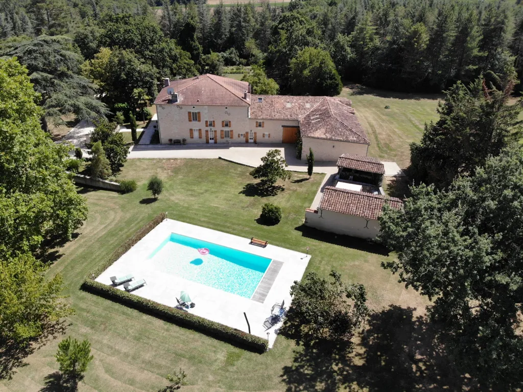 pool_area