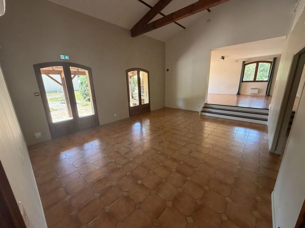 Séjour - Maison avec Piscine et Jardin à Gaillac