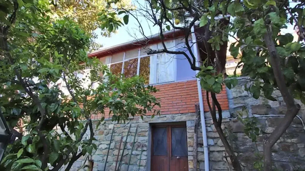 facade