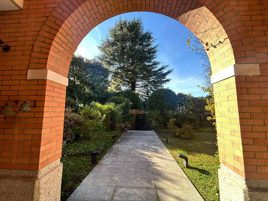 Jardin - Luxury Villa with Private Garden in Como