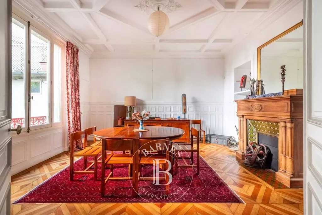 Söögituba - Luxury Apartment with Garden in Paris