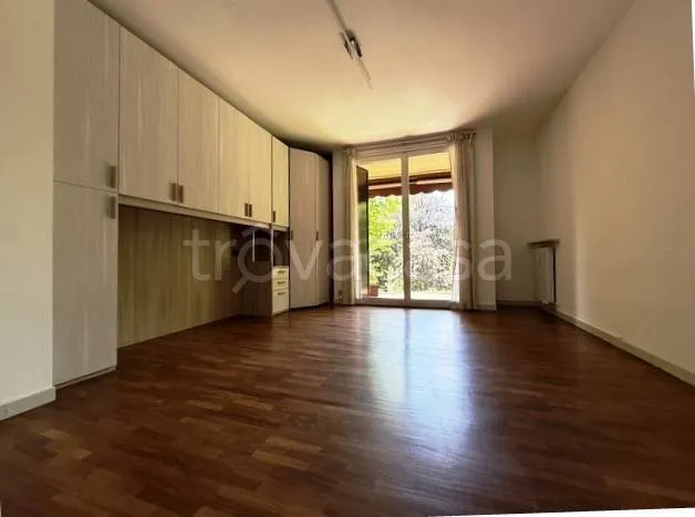 Camere da letto - Luxury Apartment with Pool in Lecco