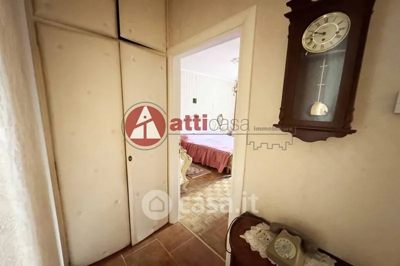 Esik - Apartment with Terrace in Trieste