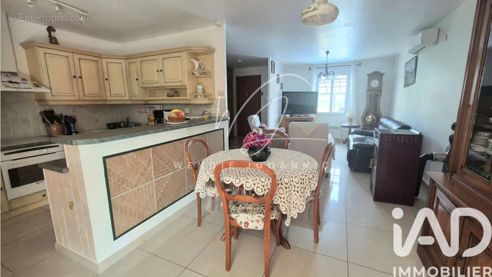 Kitchen - Charming 4-Piece House with Garden in Var