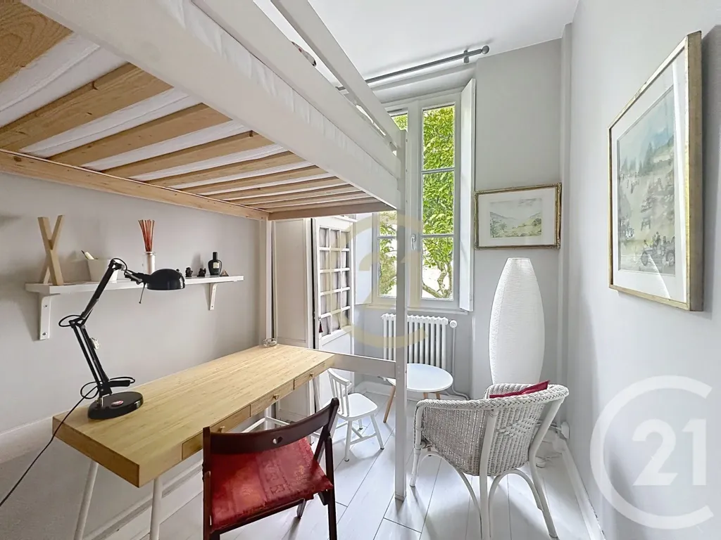 Chambres - Appartement T4 dans Ancien Hôtel Particulier à Versailles