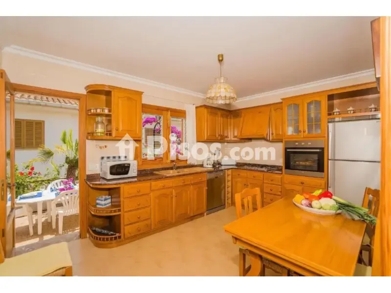 Cuisine - Exclusive Beachfront House in Playa de Muro