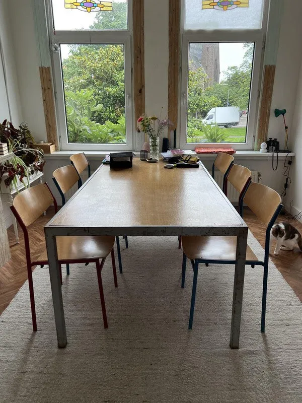 Salle à manger - Historic Apartment with Balcony on Bergsingel