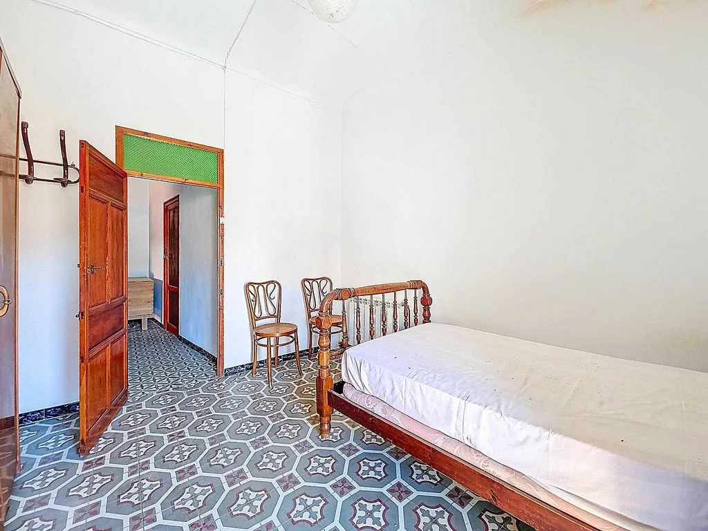 Chambres - Corner House with Balcony in Pinoso