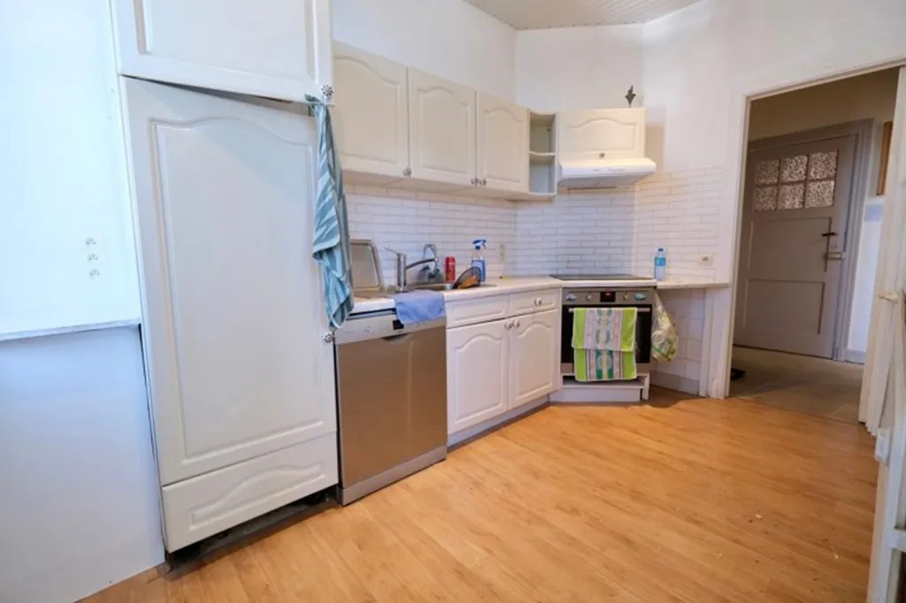 Cuisine - Duplex 3 Chambres avec Terrasse à Schaerbeek
