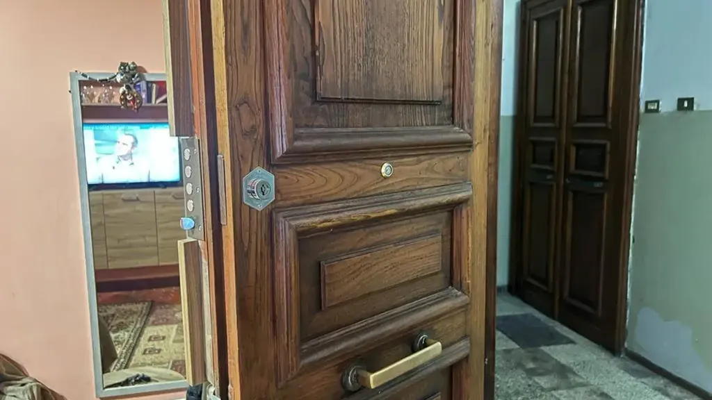 Entrée - Rustic Bilocale in Historic Via Petrarca, Cosenza