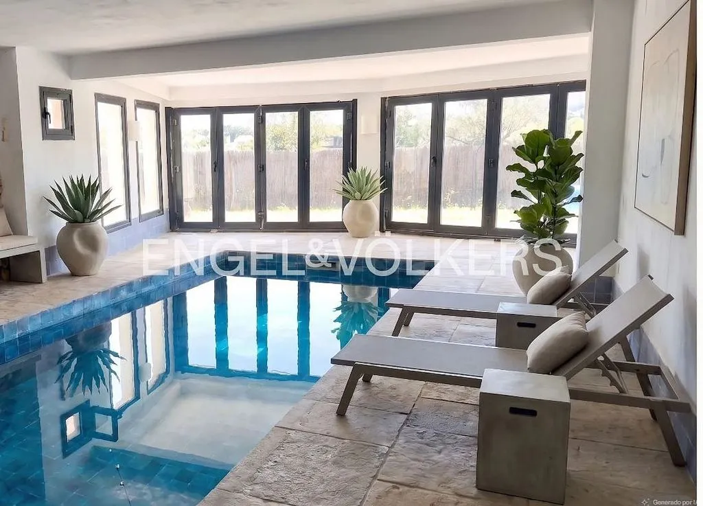 Piscine - Mediterranean Chalet with Pool in Ciudalcampo