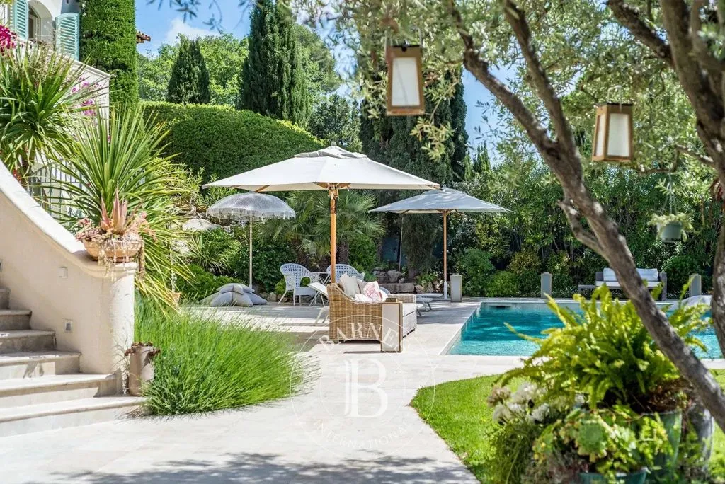 Bassein - Luxury Villa with Sea View in Mougins