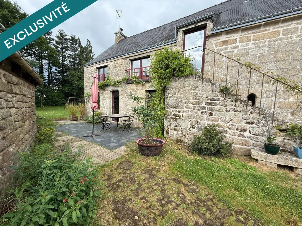 Terrass - Rustic Longère with Garden in Bubry