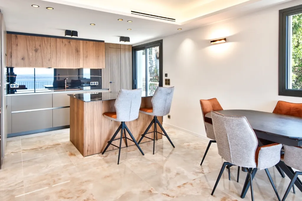 Köök - Luxury Apartment with Panoramic View in Nice