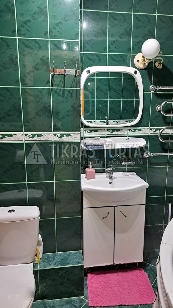 Vannitoad - Two-Bedroom Apartment with Balcony in Klaipėda