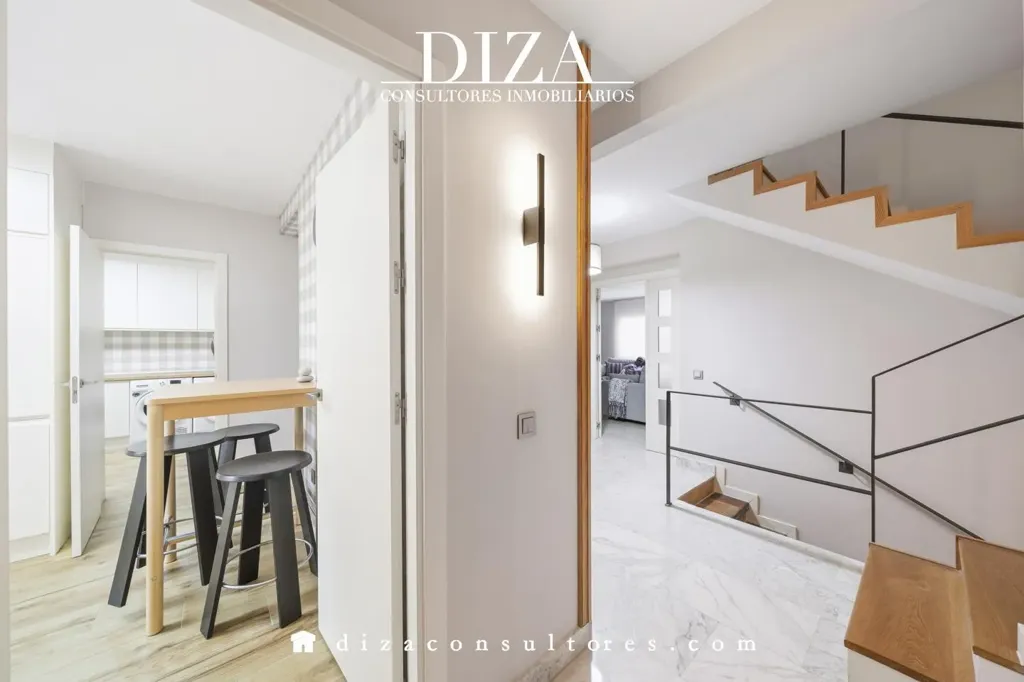 Söögituba - Villa with Pool and Gym in Madrid