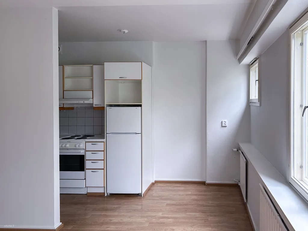 Cuisine - Bright Studio Flat with Balcony in Roihuvuori, Helsinki