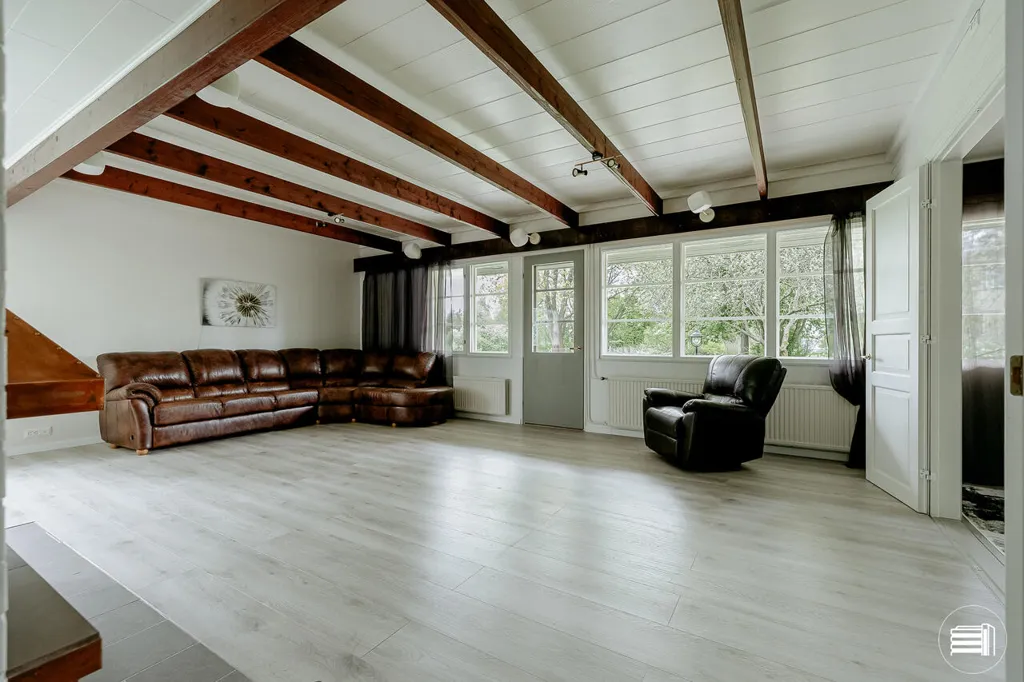 Elutuba - Architect-Designed House with River View in Kyrönjoki