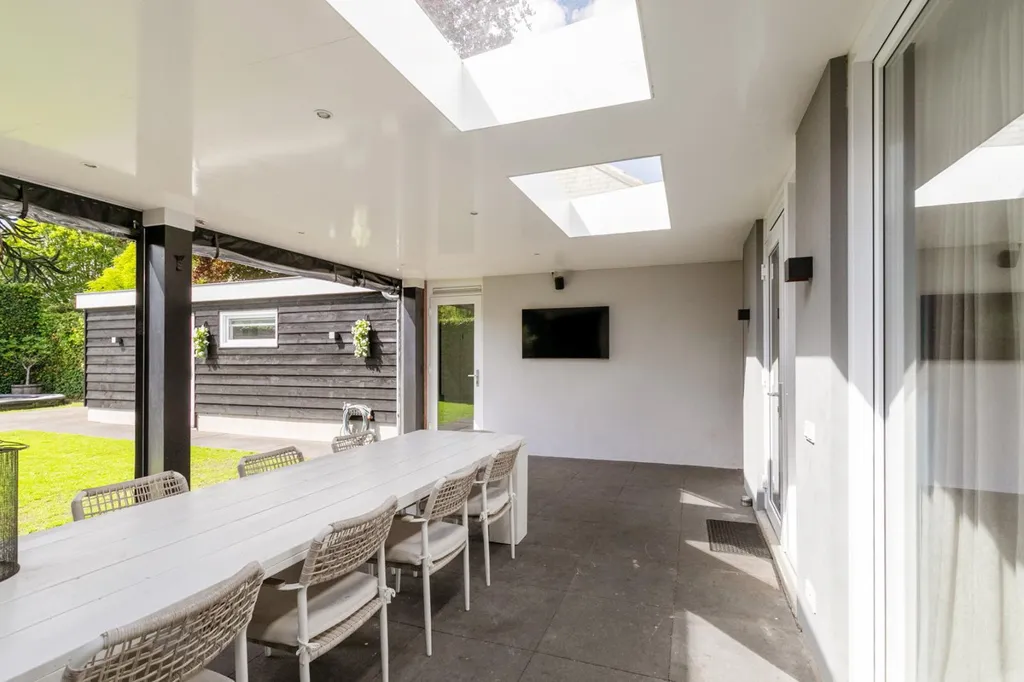 Terrass - Luxury Two-Storey House with Overkapping in Moergestel