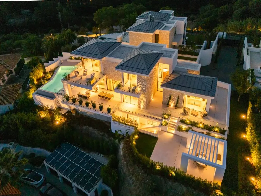 Õhuvaade - Luxury Villa with Infinity Pool in La Quinta, Marbella
