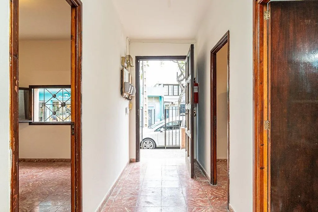 Esik - Ground Floor Flat with Terrace in Ciudad Jardín