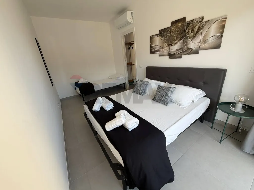 Chambres - Rented B&B with Balconies in Ciampino