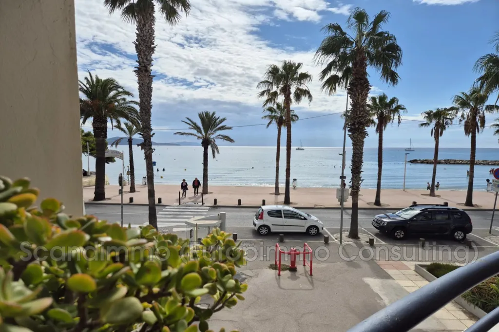 Appartement en Front de Mer avec Vue à La Ciotat