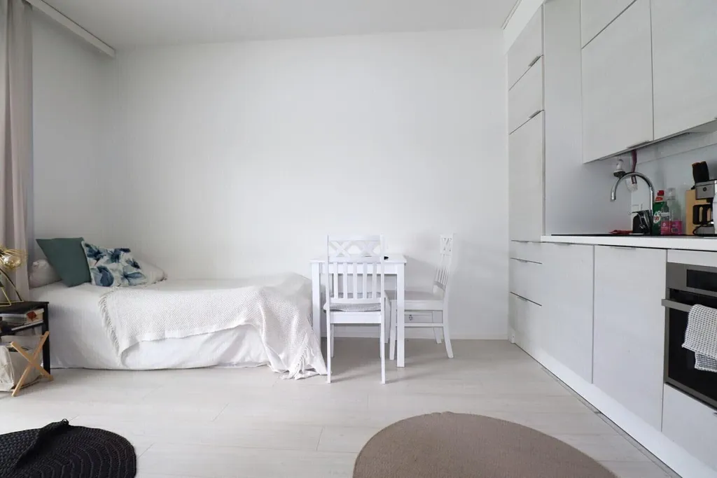 Chambres - Bright Studio with Balcony in Ylistönmäki, Jyväskylä