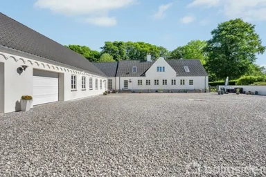 Välivaade - Villa with Garden in Bjerringbro
