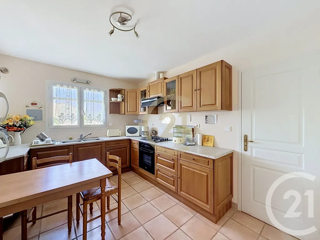 Kitchen - Villa with Garden in Aramon