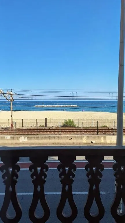 Balcón - Villa con vistas al mar en Premià de Mar