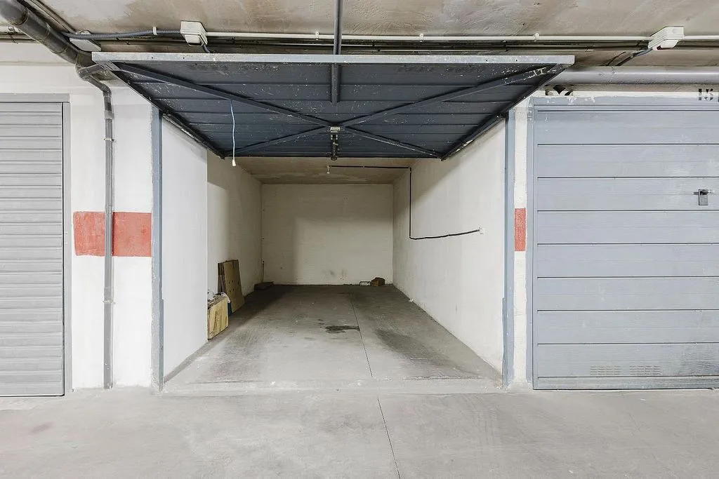 Garage - Penthouse with Pool near Acequión Beach