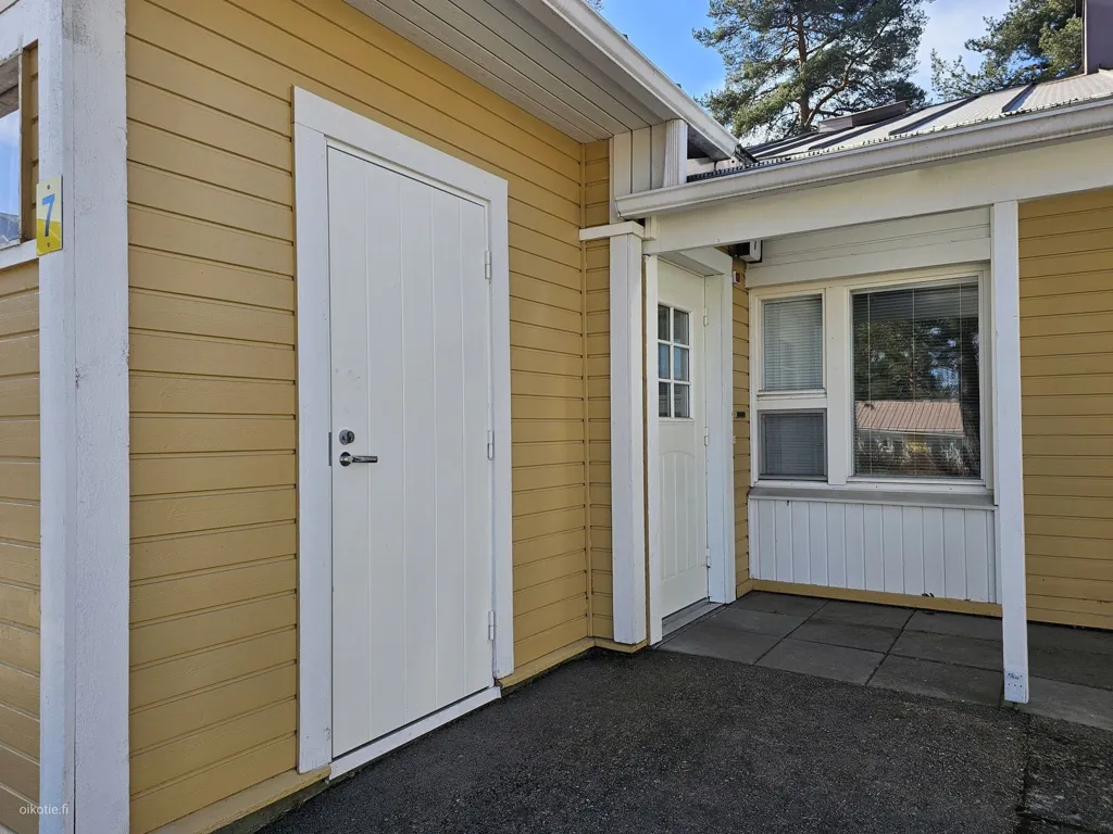 Exterior - Studio Apartment with Garden in Husula, Hamina