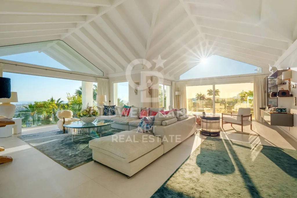 Elutuba - Contemporary Mediterranean Villa with Panoramic Views in Benahavís