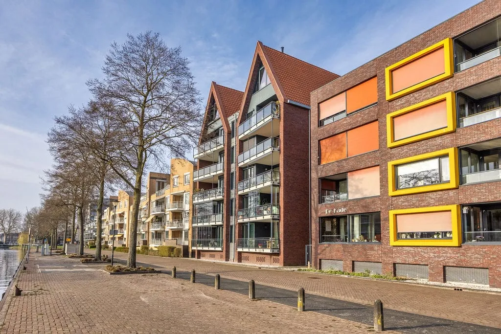 Extérieur - Modern Apartment with Balcony in Sneek