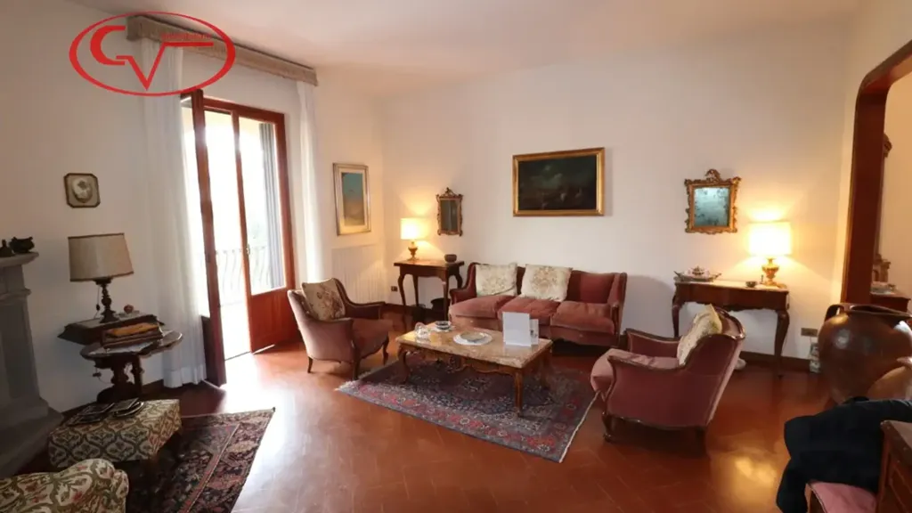 Séjour - Villa with Private Garden in Montevarchi