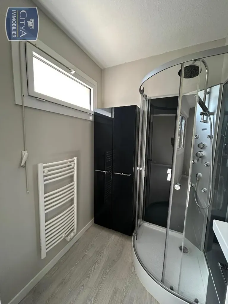 Salles de bain - Appartement T2 avec Balcon à Talence