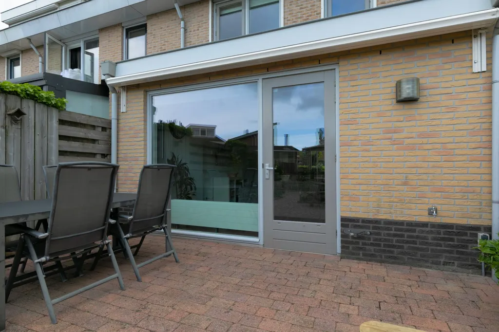 Terrazza - Spacious Semi-detached House with Garden in Middelaar