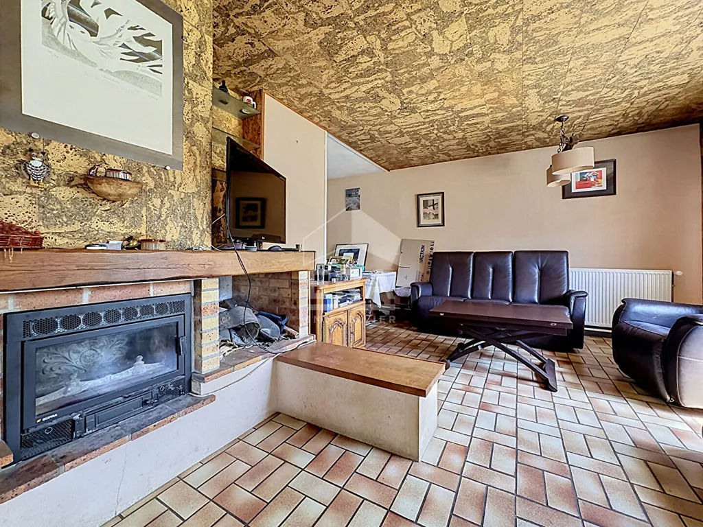 Soggiorno - Ground Floor House with Garden in Étréchy