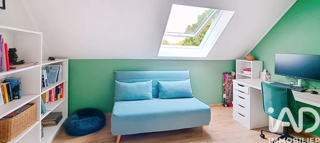 Chambres - Maison Familiale Rénovée avec Jardin à La Ferté-Alais