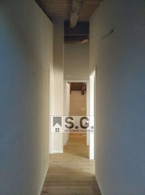 Esik - Luxury Villa with Private Garden in Mirano