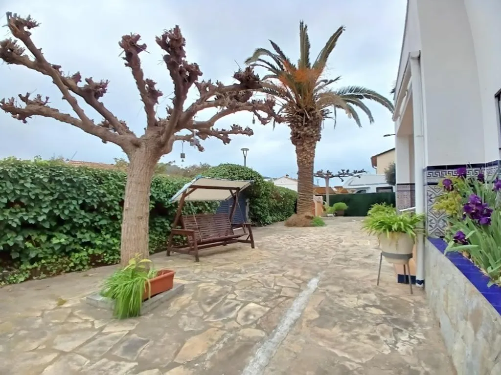 Välivaade - Chalet with Garden in Sant Pere de Ribes