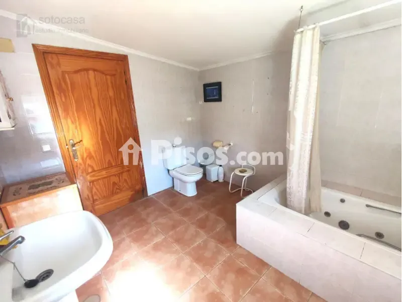 Bagni - Chalet with Pool in Traspinedo