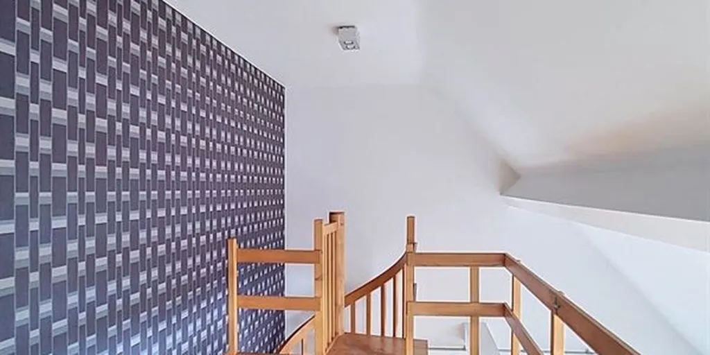 Pièces - Duplex avec Terrasse près du Centre de Ramsel